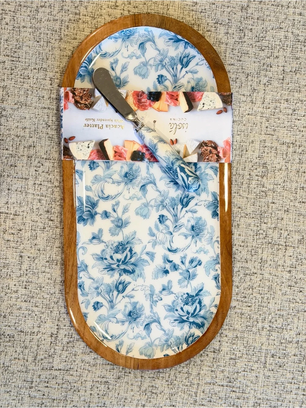 Isola Cucina Acacia Wood Platter Serving Board w/ Spreader Knife Blue Floral